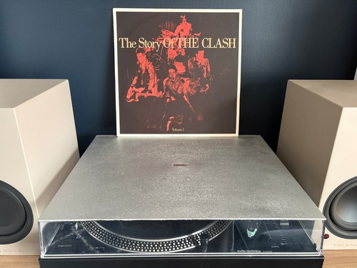 The story clash - of,