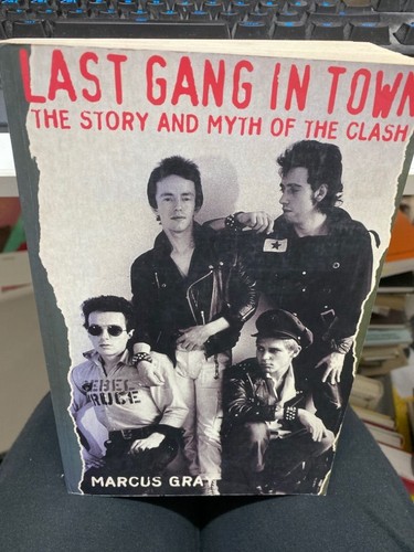 The last gang town - gang, town: